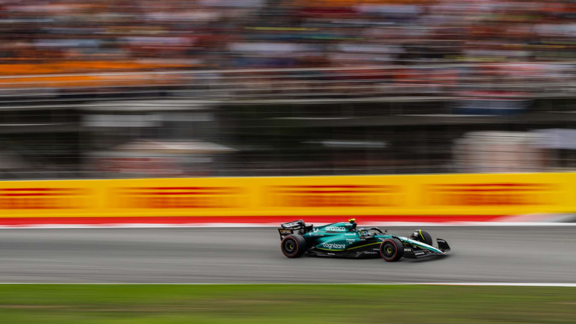 压力下依然 压力下依然